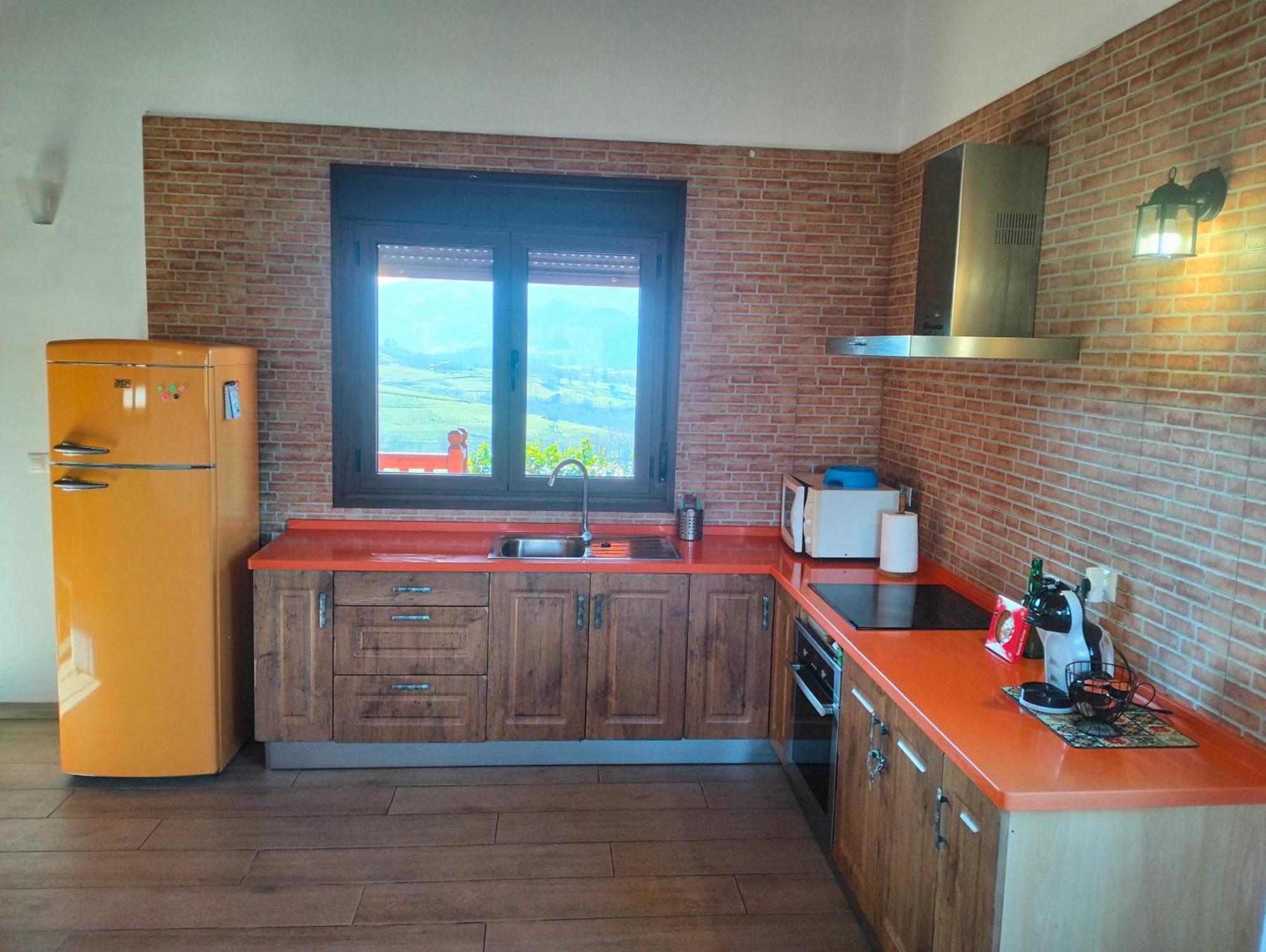 Affittacamere La Casa De Nuria Onís Esterno foto